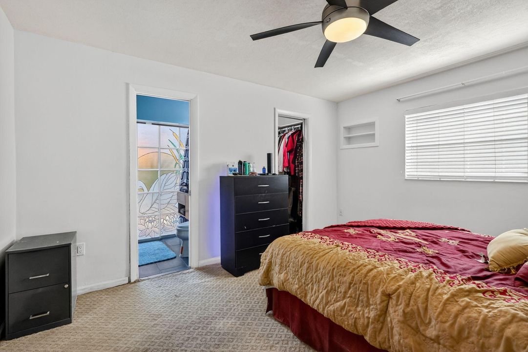 For Sale: $500,000 (3 beds, 2 baths, 1704 Square Feet)