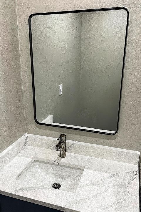 出租: $2,800 (2 贝兹, 1 浴室, 600 平方英尺)