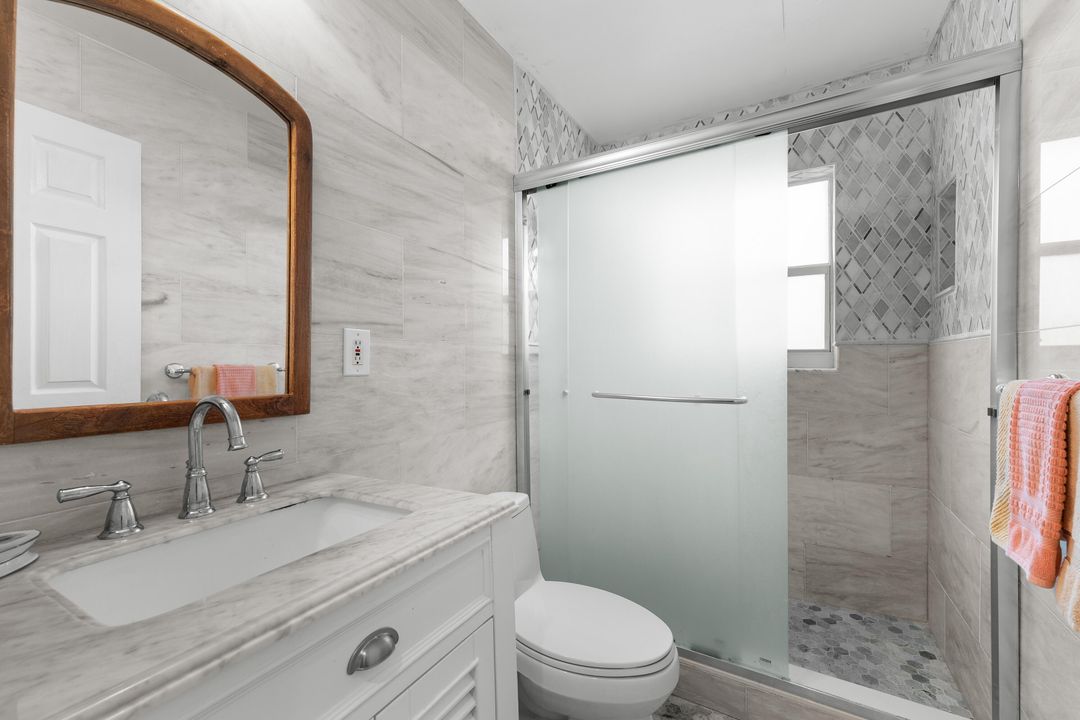 На продажу: $4,749,900 (2 спален, 2 ванн, 1752 Квадратных фут)