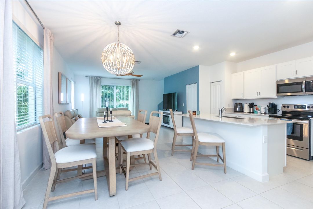 For Sale: $499,900 (3 beds, 2 baths, 1796 Square Feet)