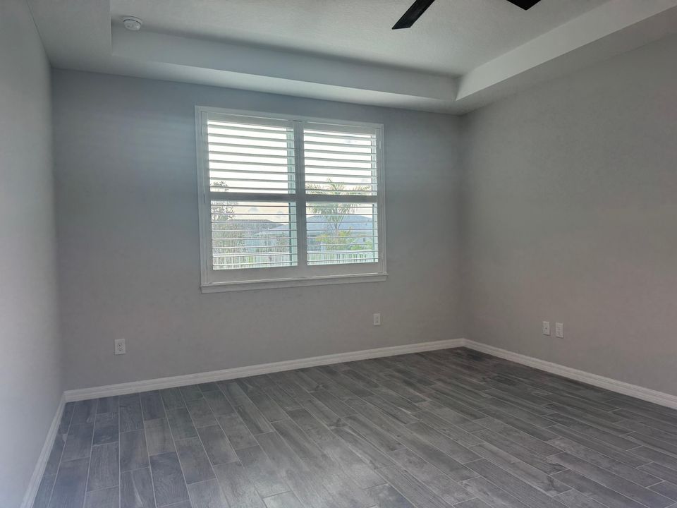 For Rent: $3,500 (4 beds, 2 baths, 2861 Square Feet)