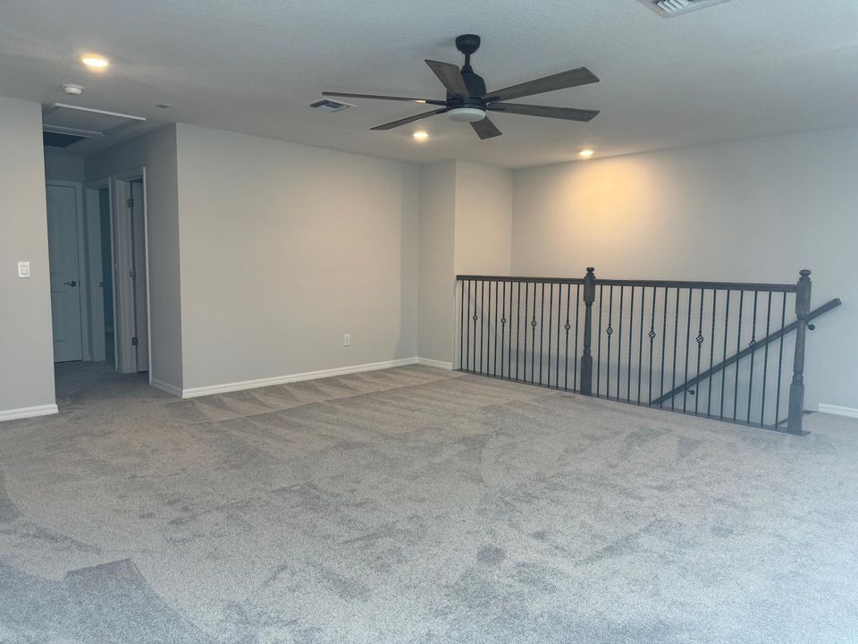 For Rent: $3,500 (4 beds, 2 baths, 2861 Square Feet)