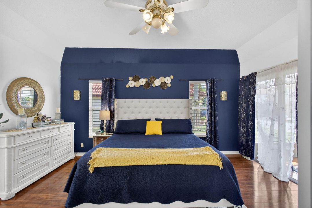 En Venta: $449,900 (3 camas, 2 baños, 1580 Pies cuadrados)