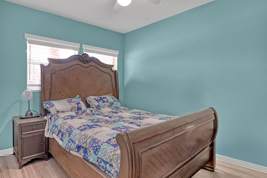For Sale: $375,000 (2 beds, 2 baths, 1161 Square Feet)