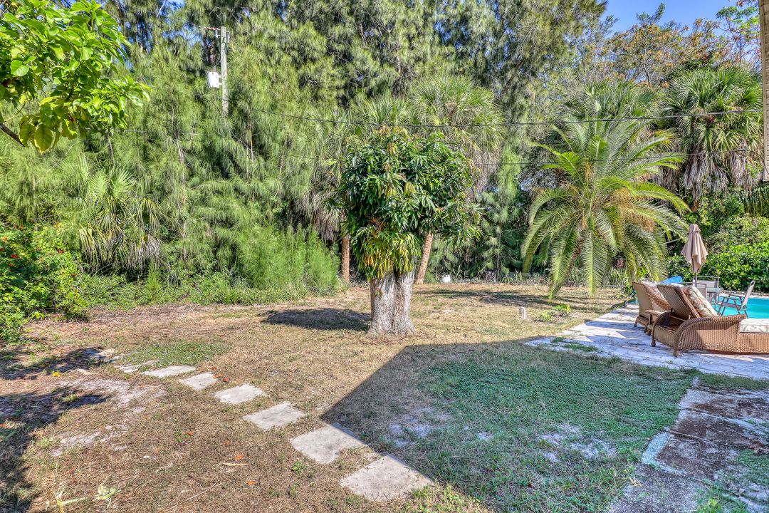 For Sale: $375,000 (2 beds, 2 baths, 1161 Square Feet)