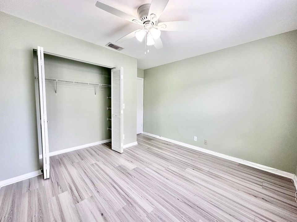 For Rent: $2,400 (2 beds, 2 baths, 1092 Square Feet)