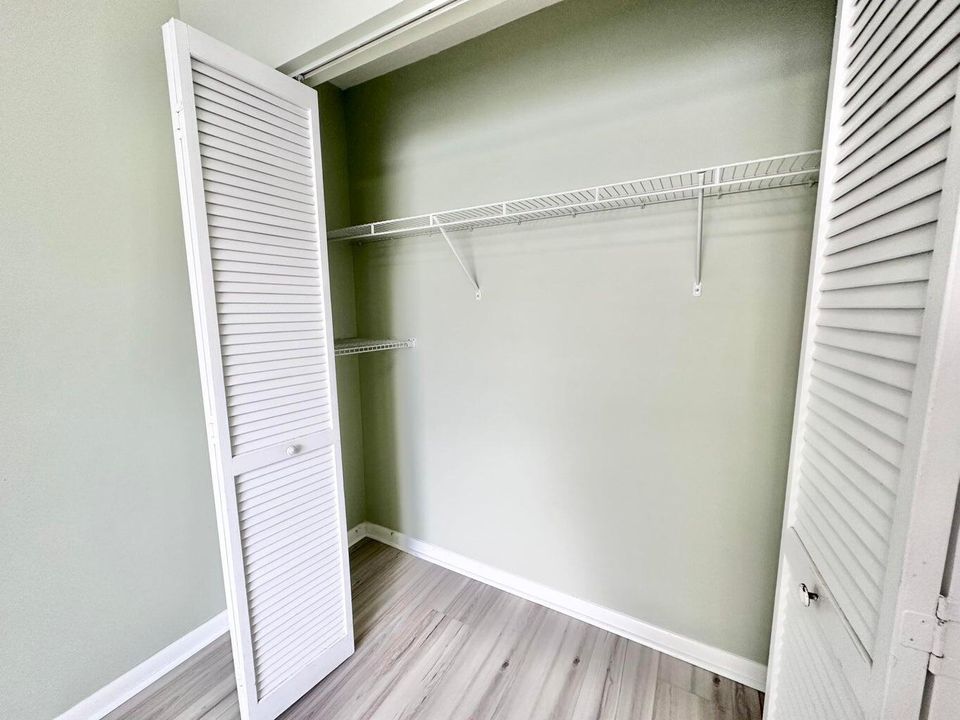 For Rent: $2,400 (2 beds, 2 baths, 1092 Square Feet)