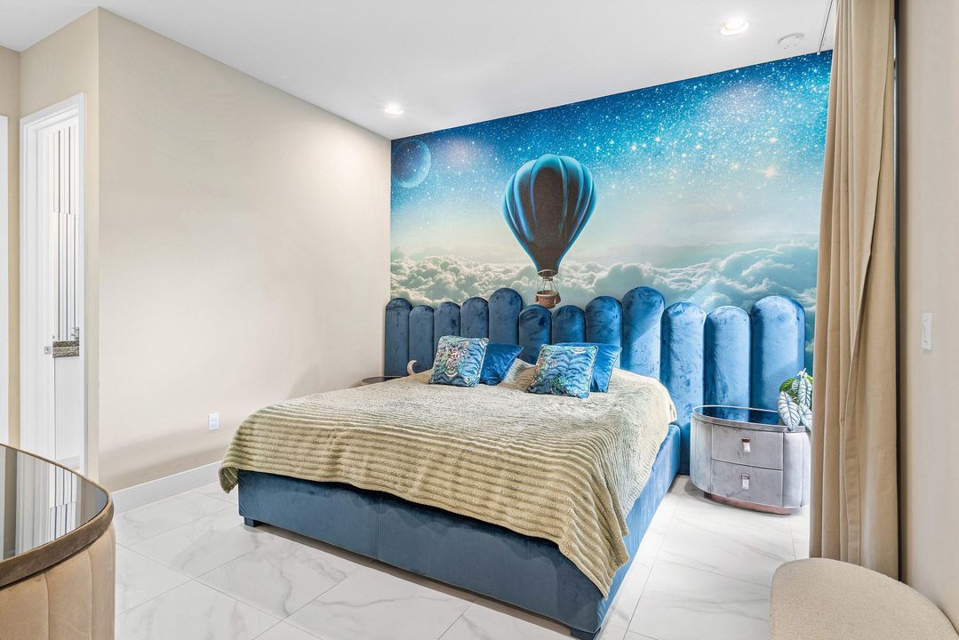 For Sale: $2,250,000 (4 beds, 4 baths, 3092 Square Feet)