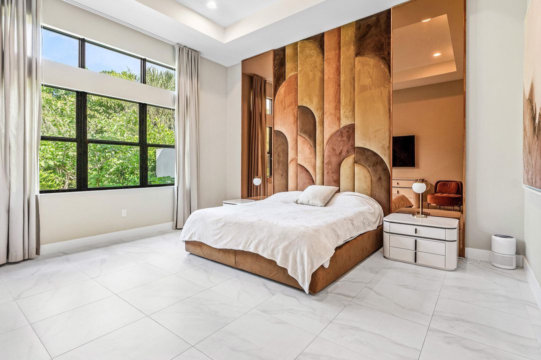 For Sale: $2,250,000 (4 beds, 4 baths, 3092 Square Feet)