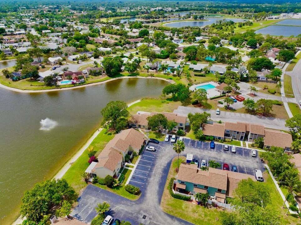 For Rent: $2,400 (2 beds, 2 baths, 1092 Square Feet)