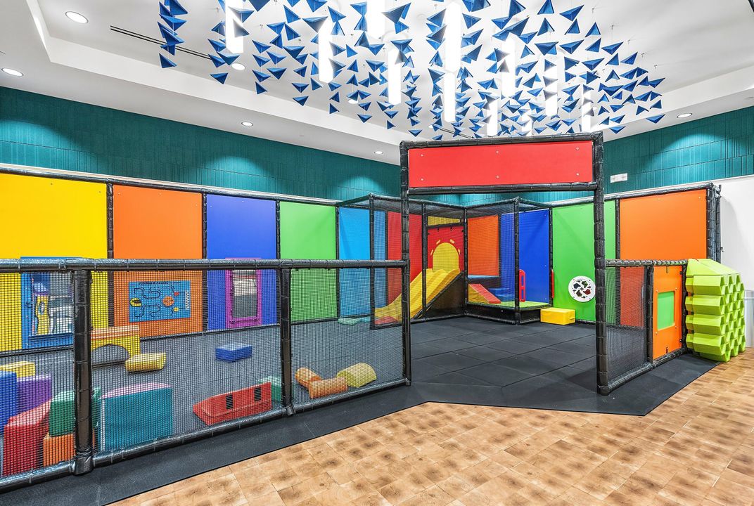 For Sale: $2,250,000 (4 beds, 4 baths, 3092 Square Feet)