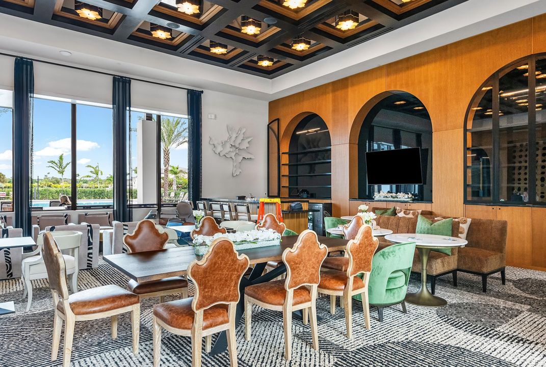 For Sale: $2,250,000 (4 beds, 4 baths, 3092 Square Feet)