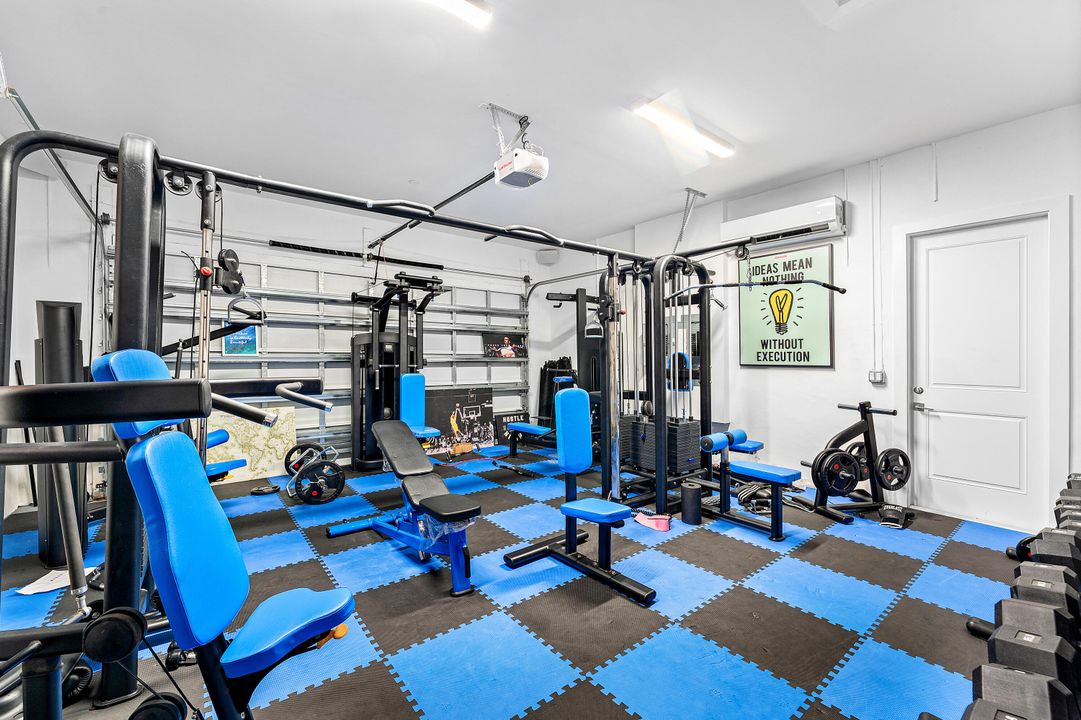 На продажу: $2,990,000 (3 спален, 3 ванн, 3915 Квадратных фут)