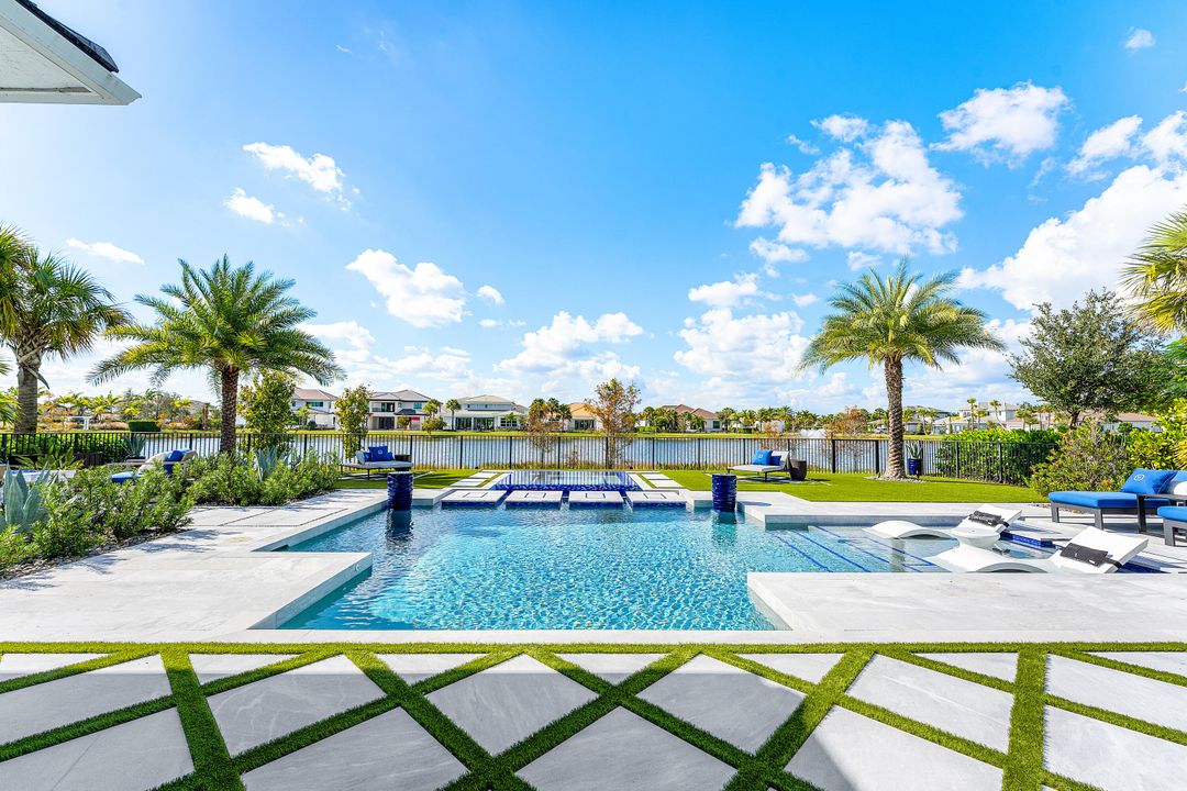 На продажу: $2,990,000 (3 спален, 3 ванн, 3915 Квадратных фут)