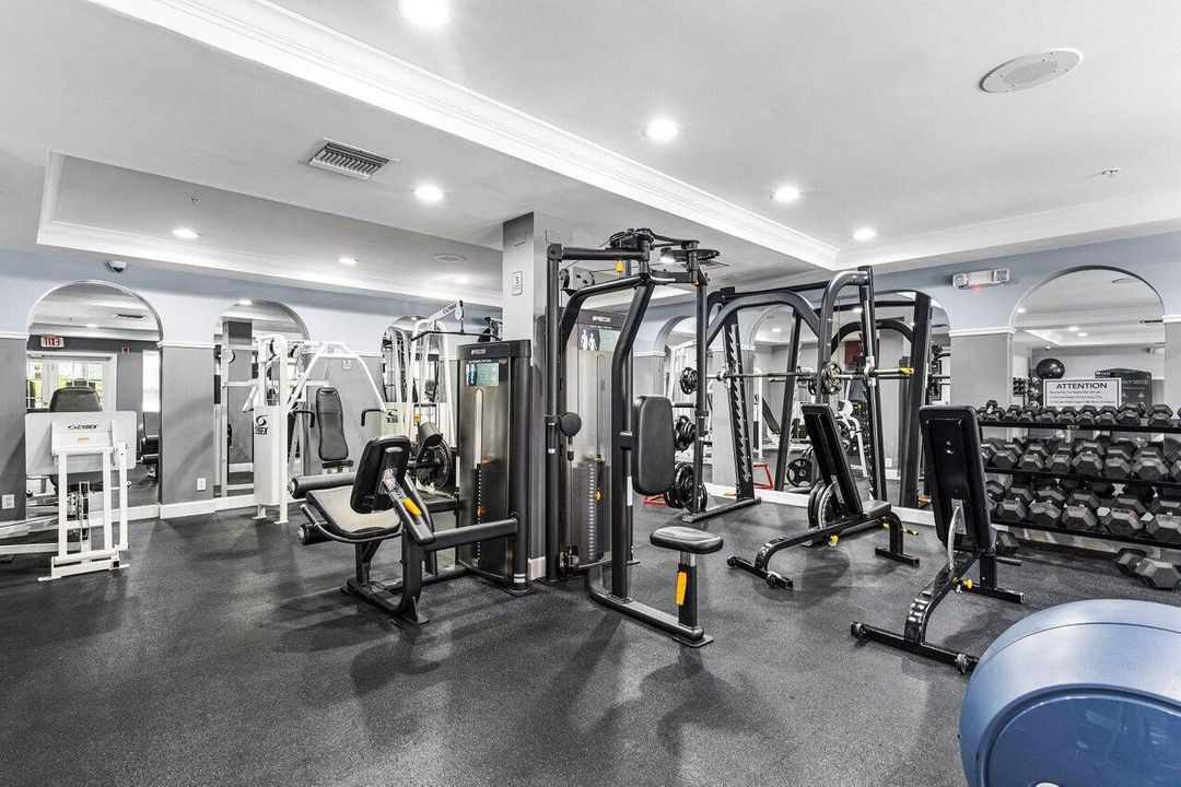 For Sale: $450,000 (2 beds, 2 baths, 1132 Square Feet)