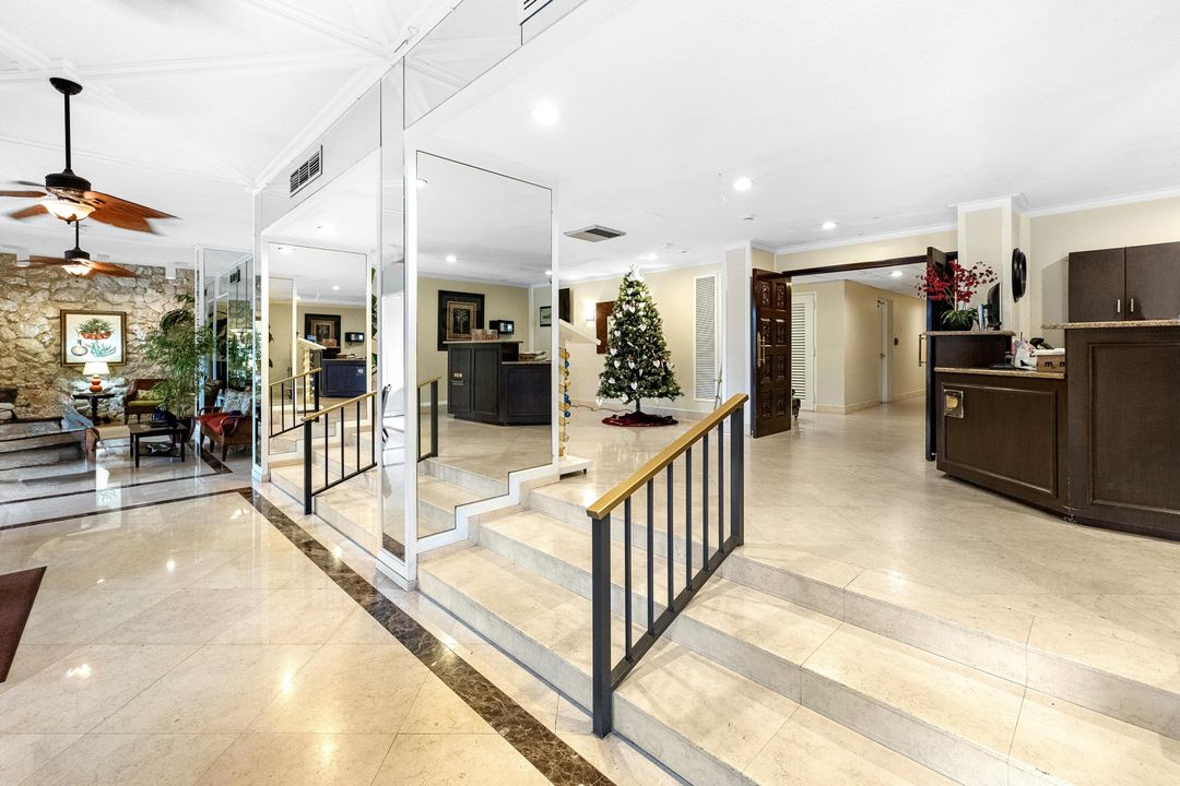 For Sale: $319,000 (3 beds, 2 baths, 1215 Square Feet)