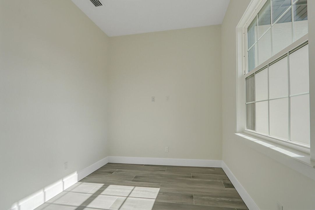 На продажу: $534,900 (3 спален, 3 ванн, 2058 Квадратных фут)