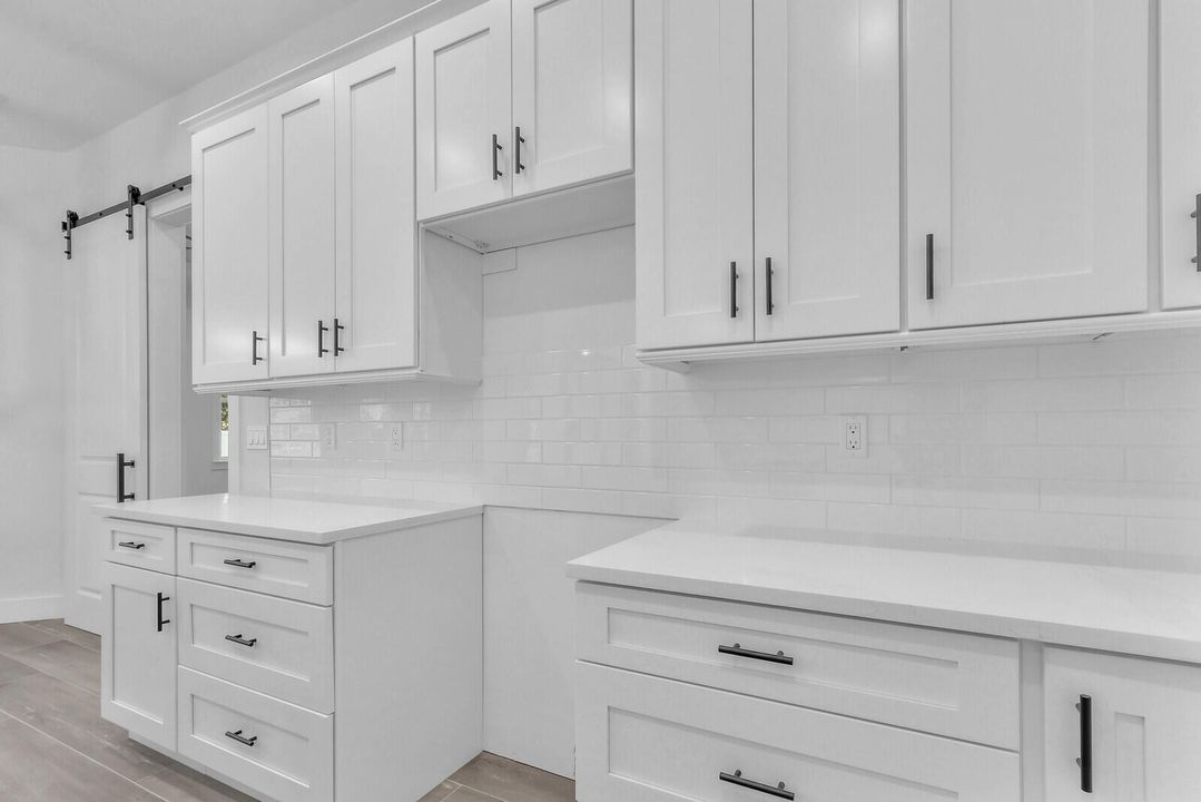 На продажу: $534,900 (3 спален, 3 ванн, 2058 Квадратных фут)