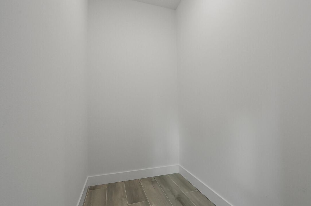 На продажу: $534,900 (3 спален, 3 ванн, 2058 Квадратных фут)