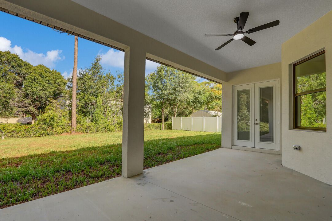 На продажу: $534,900 (3 спален, 3 ванн, 2058 Квадратных фут)