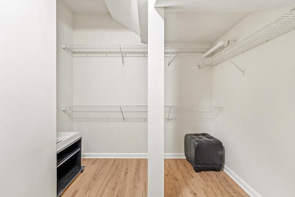 待售: $395,000 (2 贝兹, 2 浴室, 1194 平方英尺)