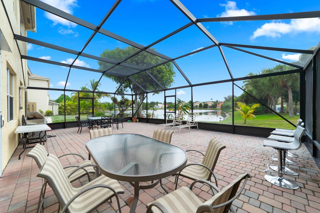 待售: $629,000 (5 贝兹, 3 浴室, 2663 平方英尺)