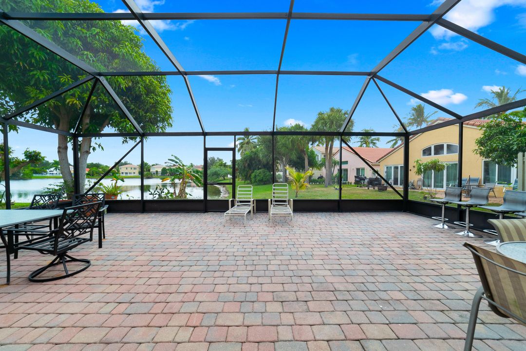 待售: $629,000 (5 贝兹, 3 浴室, 2663 平方英尺)