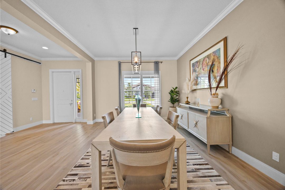 待售: $1,275,000 (5 贝兹, 4 浴室, 3963 平方英尺)