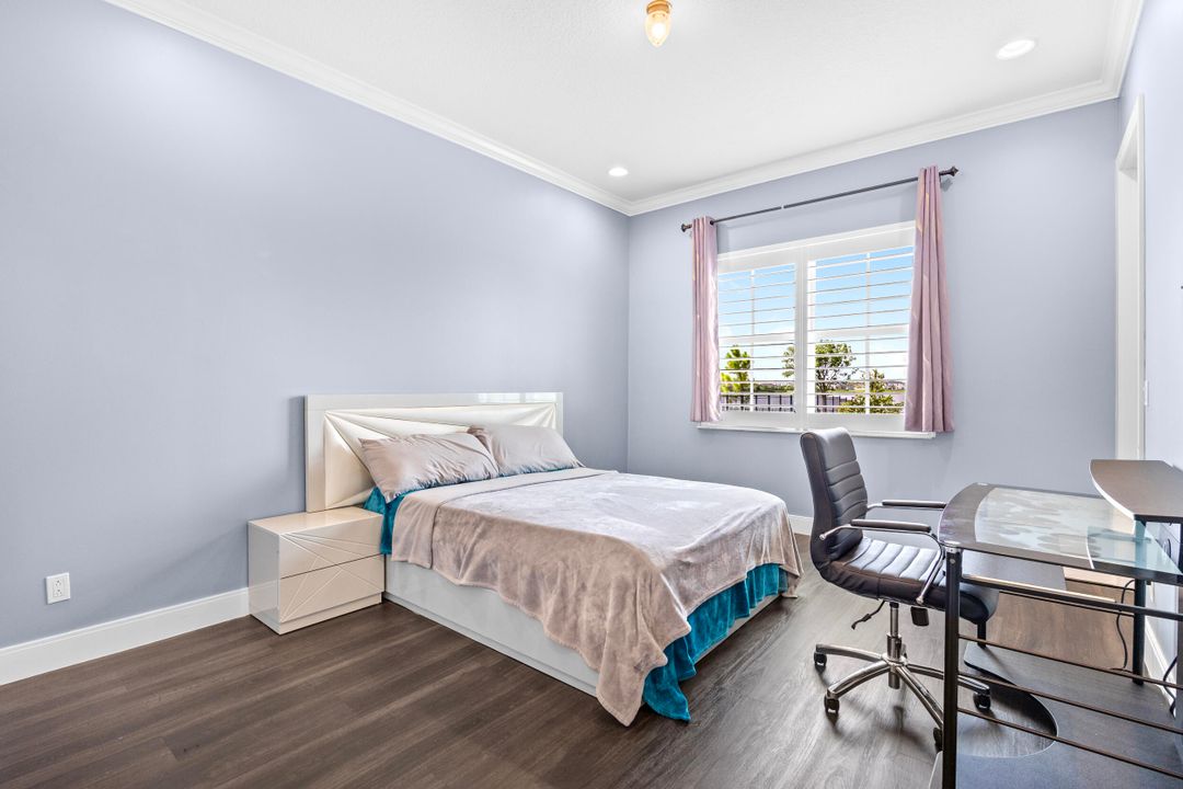 待售: $1,275,000 (5 贝兹, 4 浴室, 3963 平方英尺)