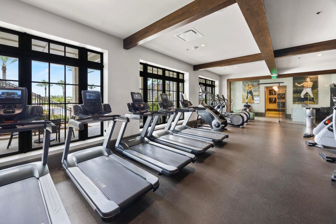 待售: $1,275,000 (5 贝兹, 4 浴室, 3963 平方英尺)