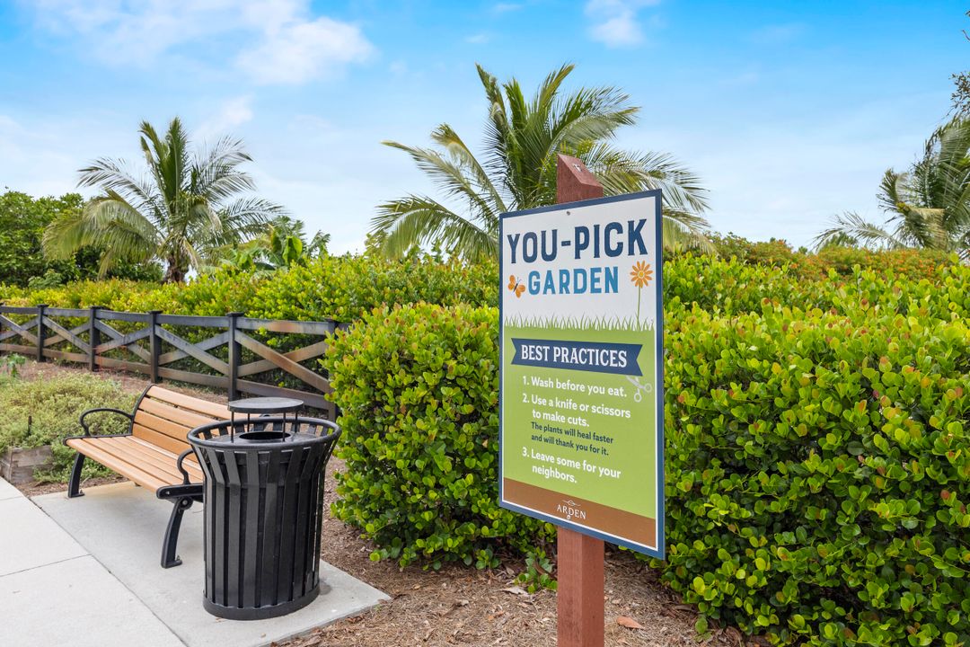 待售: $1,275,000 (5 贝兹, 4 浴室, 3963 平方英尺)