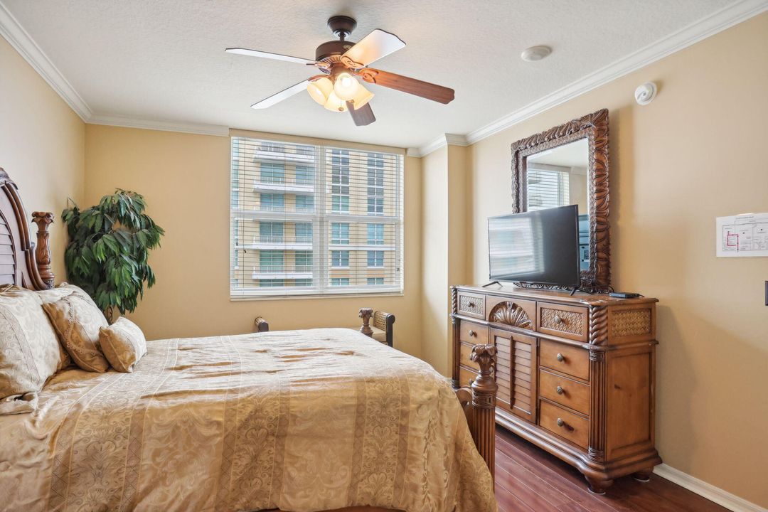 For Sale: $509,000 (2 beds, 2 baths, 1130 Square Feet)