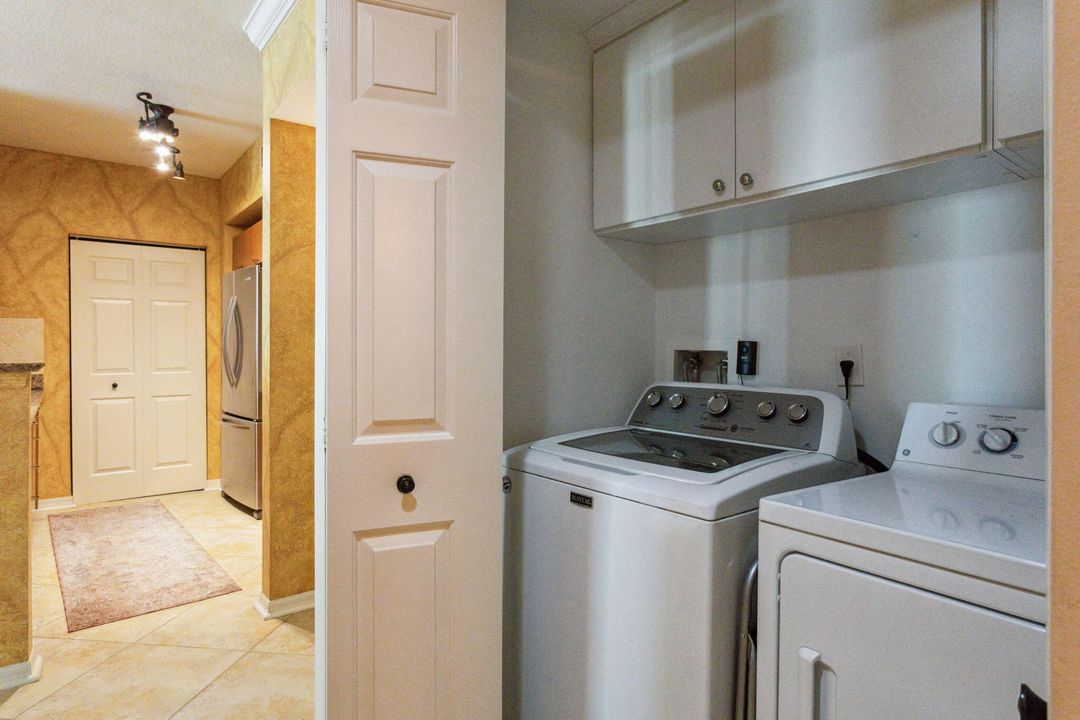 For Sale: $509,000 (2 beds, 2 baths, 1130 Square Feet)