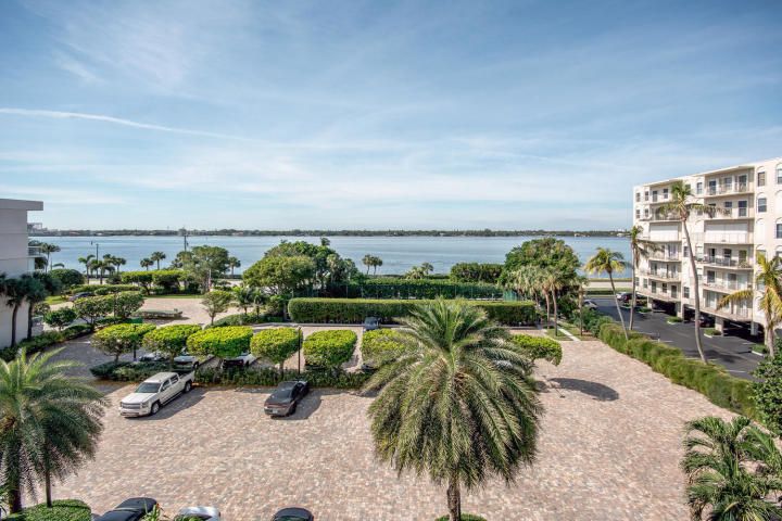 В аренду: $11,000 (2 спален, 2 ванн, 1478 Квадратных фут)