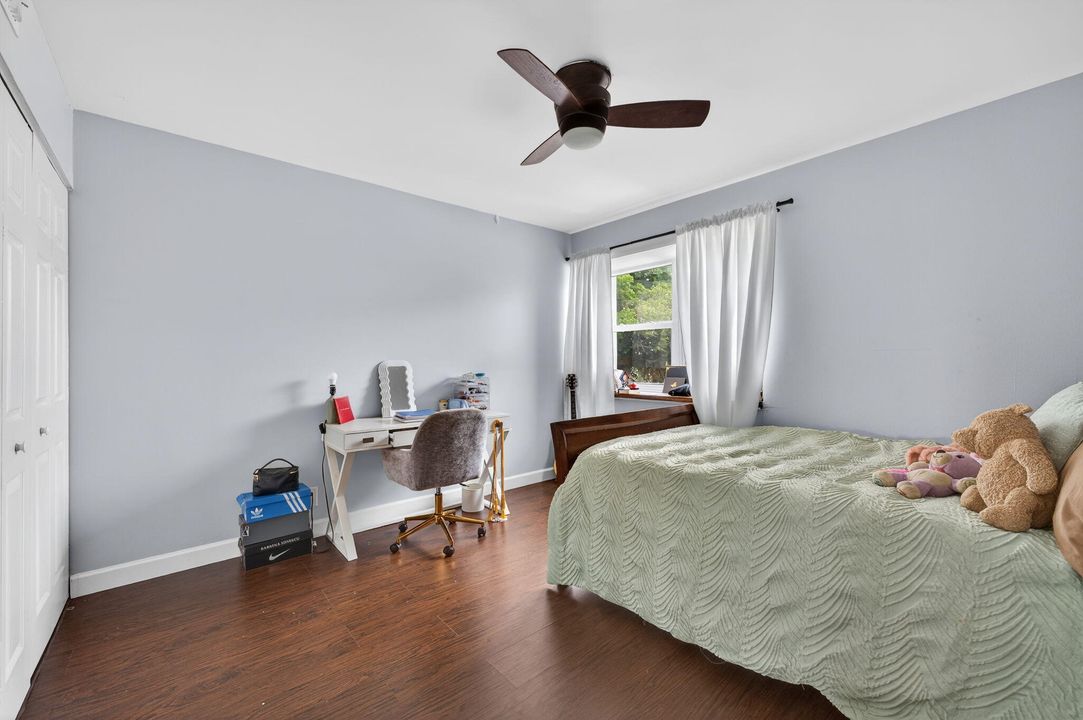 En Venta: $239,000 (2 camas, 2 baños, 1336 Pies cuadrados)