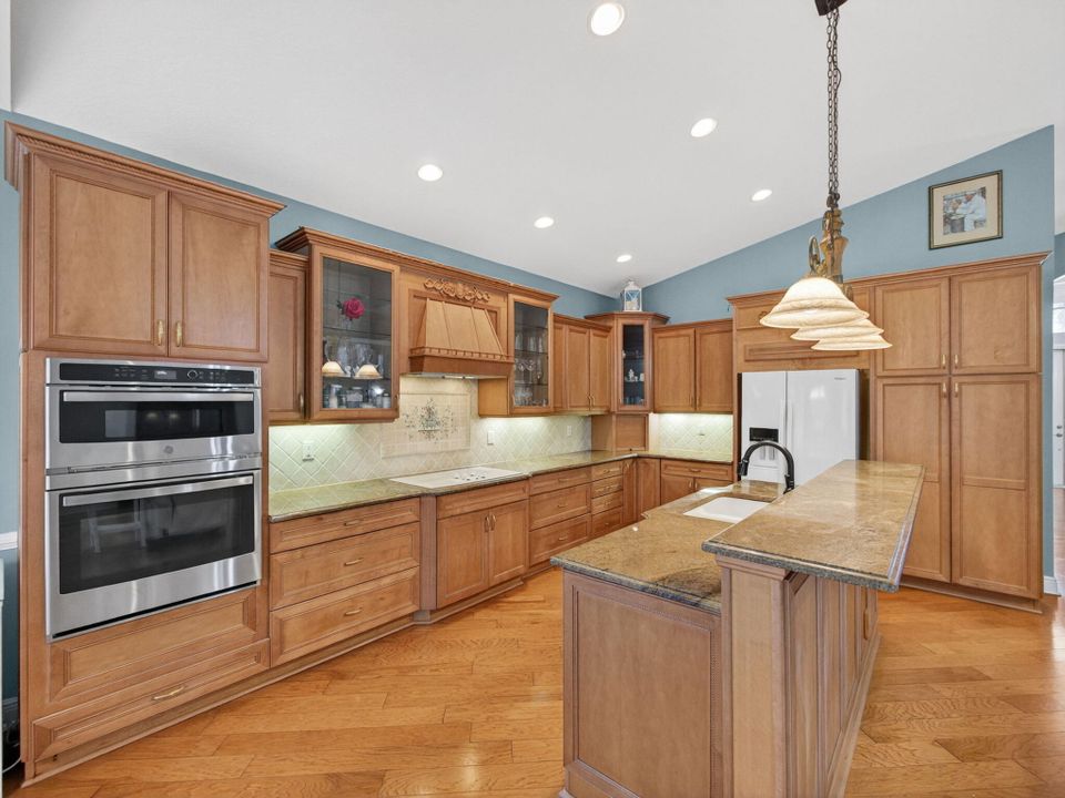 На продажу: $514,000 (3 спален, 2 ванн, 1867 Квадратных фут)