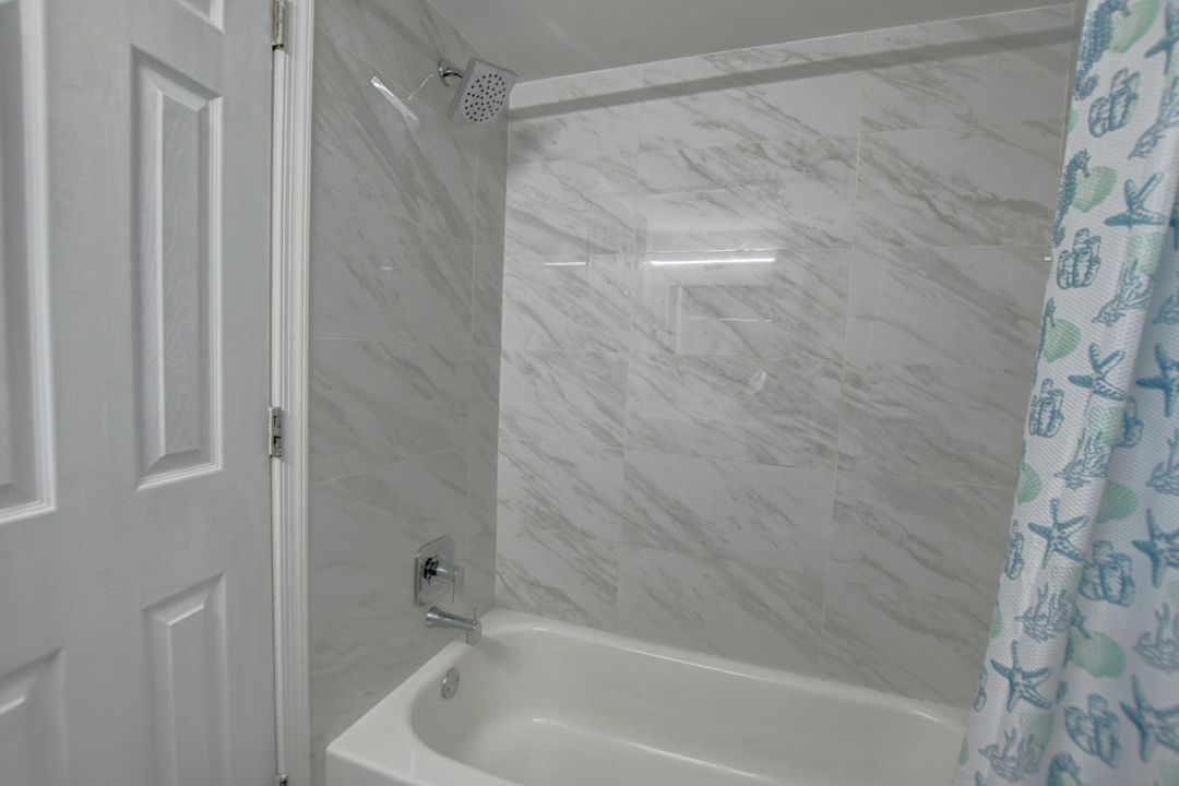 En Venta: $239,000 (2 camas, 2 baños, 1336 Pies cuadrados)