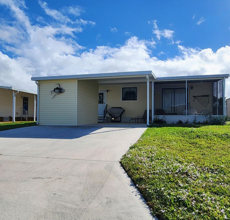 For Sale: $74,999 (2 beds, 2 baths, 768 Square Feet)