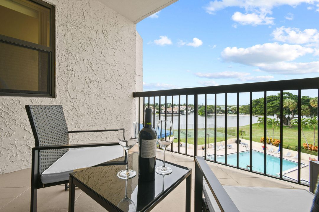 En Venta: $675,000 (2 camas, 2 baños, 1938 Pies cuadrados)