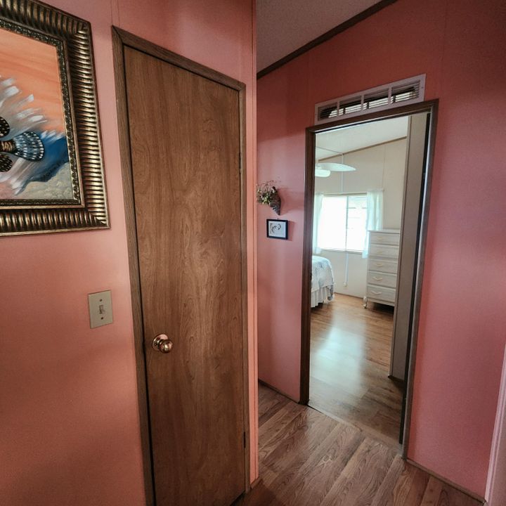 For Sale: $74,999 (2 beds, 2 baths, 768 Square Feet)