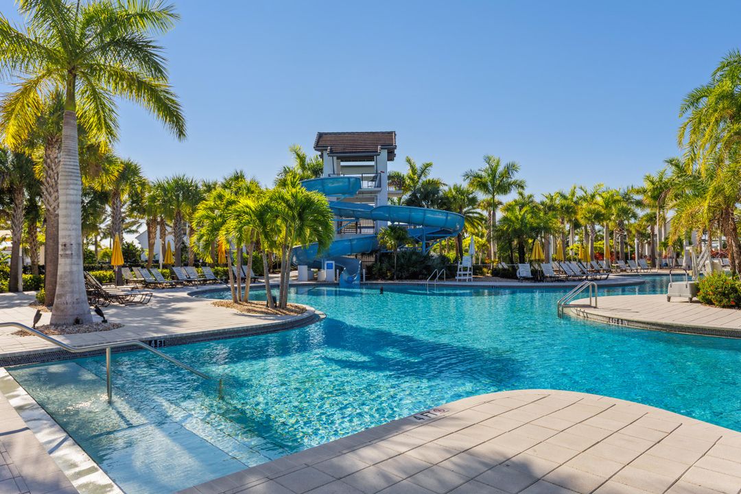 Active With Contract: $3,500 (3 beds, 3 baths, 2041 Square Feet)