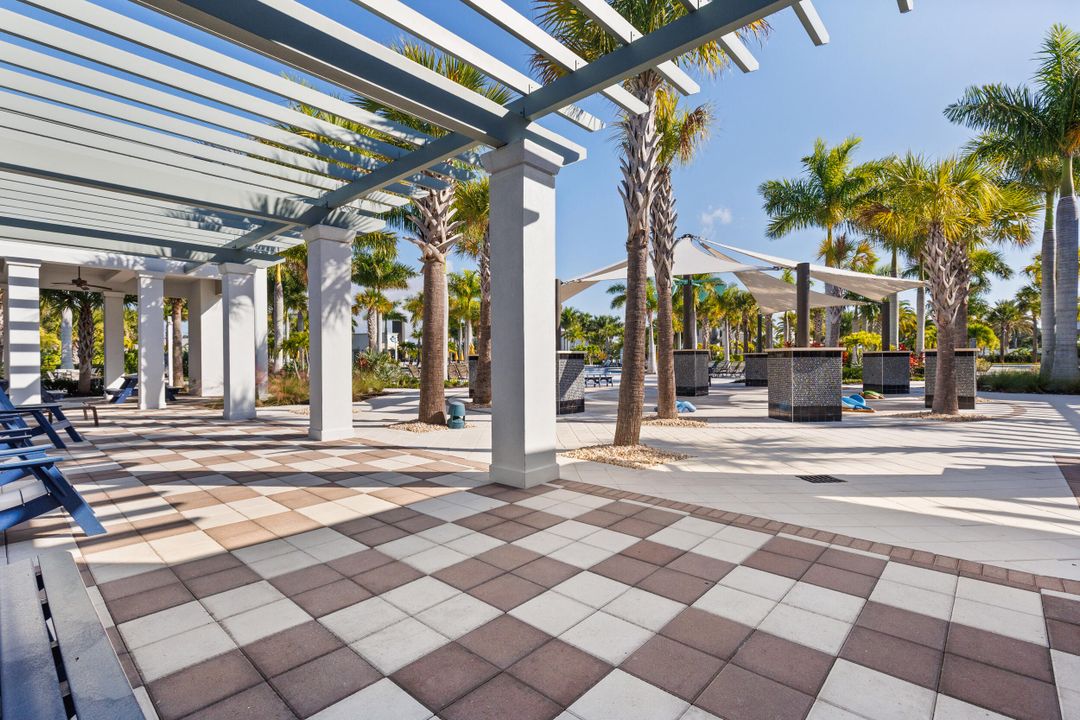 Active With Contract: $3,500 (3 beds, 3 baths, 2041 Square Feet)