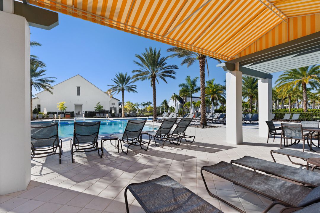 Active With Contract: $3,500 (3 beds, 3 baths, 2041 Square Feet)