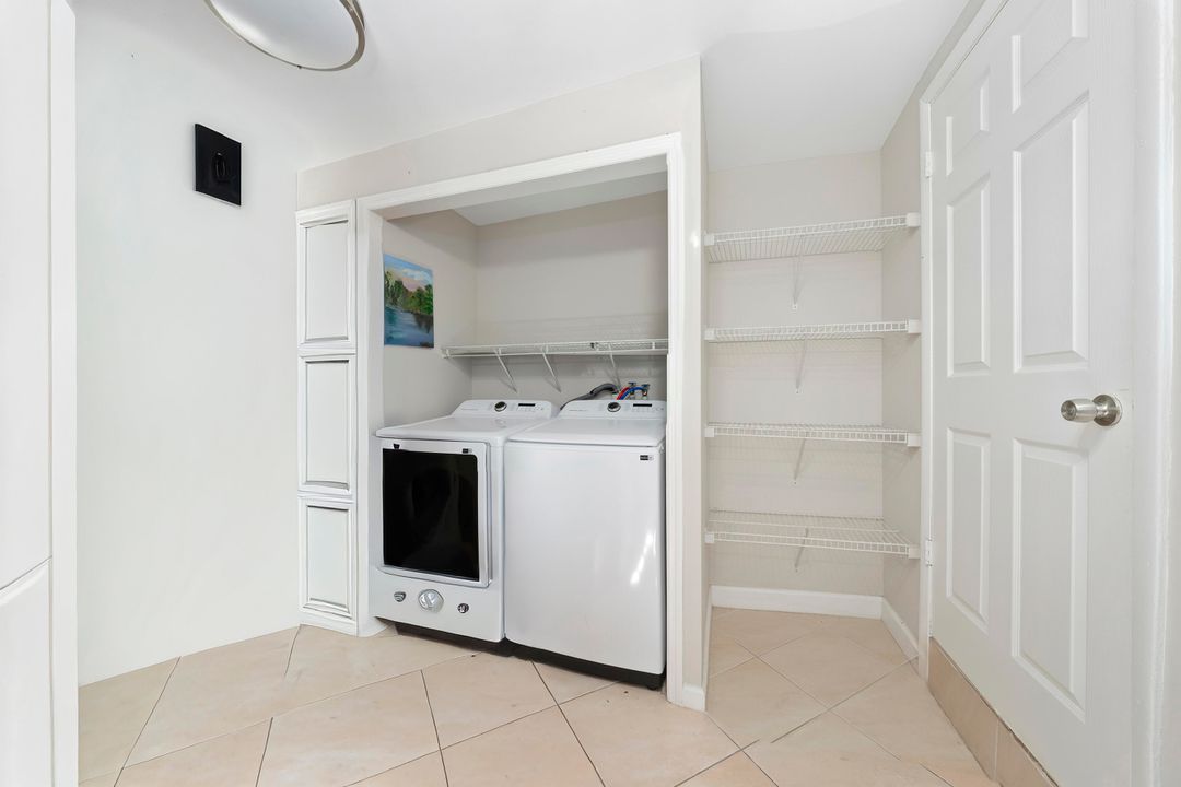 В аренду: $4,500 (3 спален, 2 ванн, 1594 Квадратных фут)