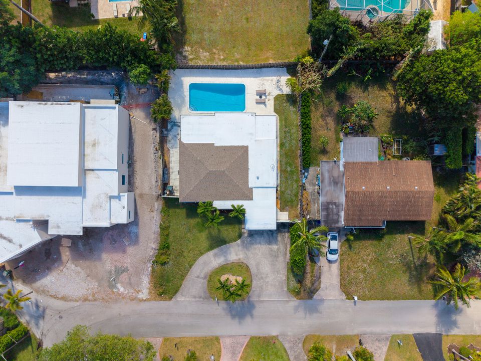 В аренду: $4,500 (3 спален, 2 ванн, 1594 Квадратных фут)