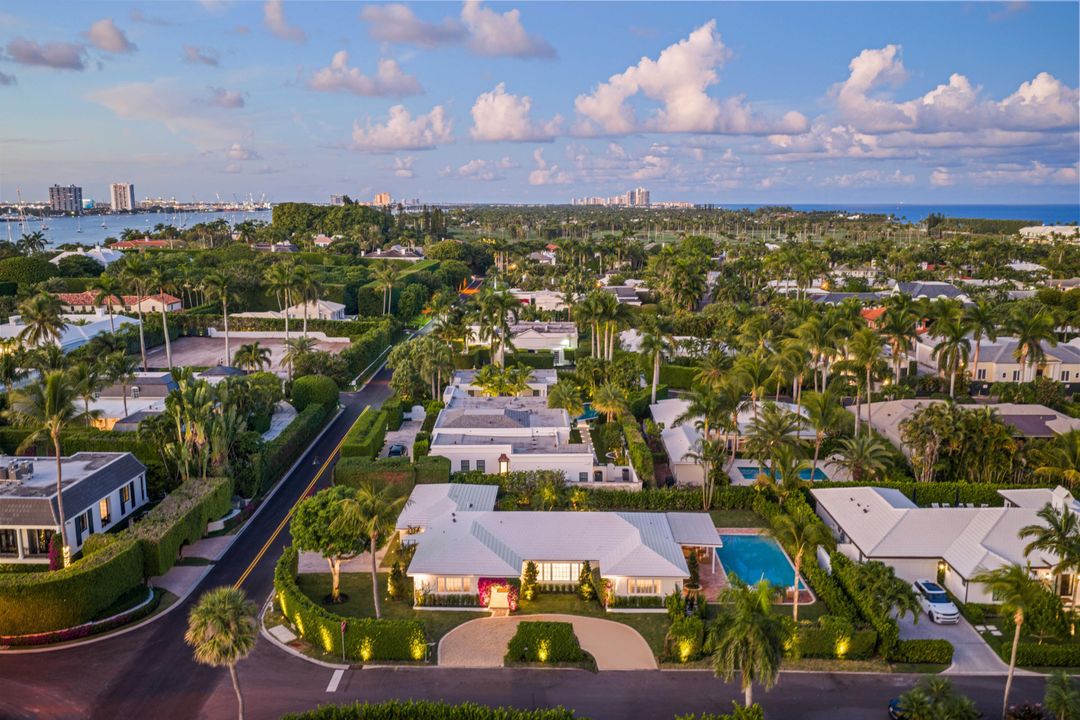 For Sale: $12,750,000 (4 beds, 4 baths, 3764 Square Feet)