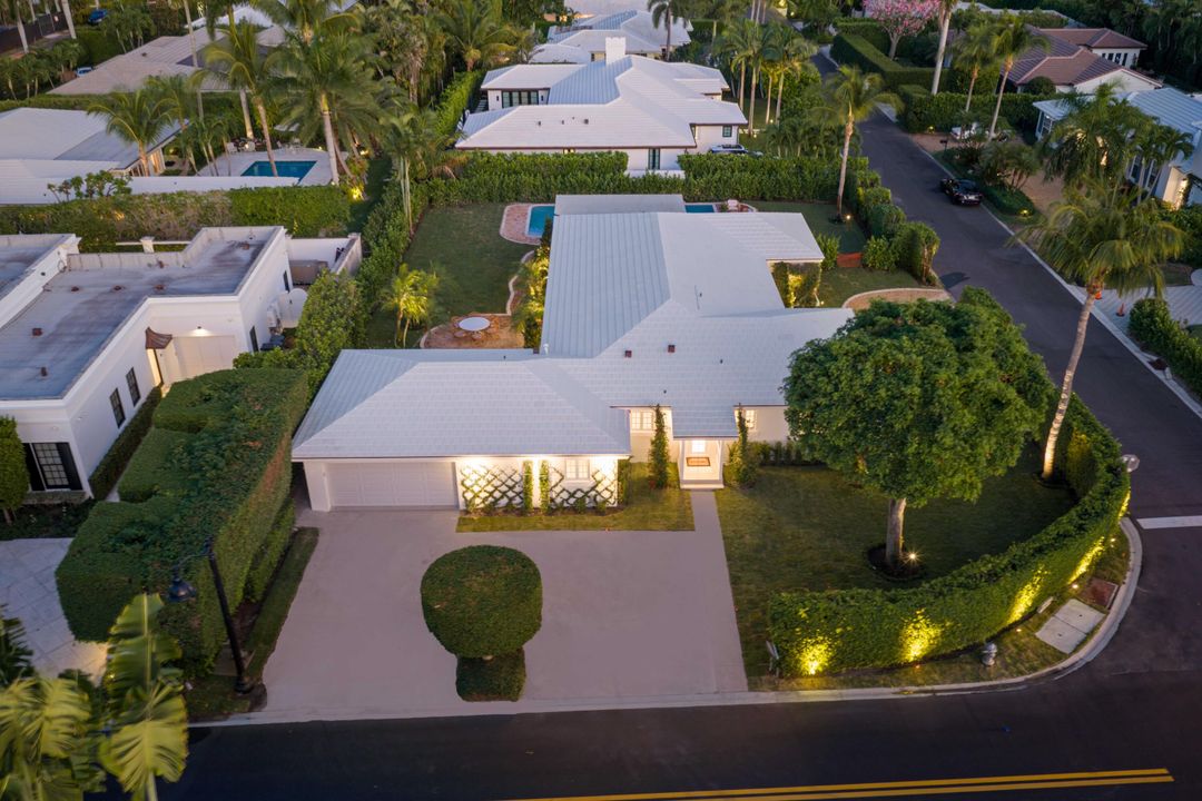 For Sale: $12,750,000 (4 beds, 4 baths, 3764 Square Feet)