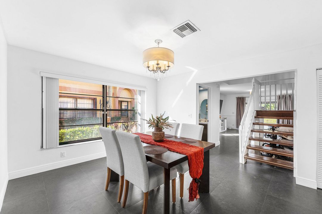 For Sale: $649,900 (3 beds, 2 baths, 1625 Square Feet)
