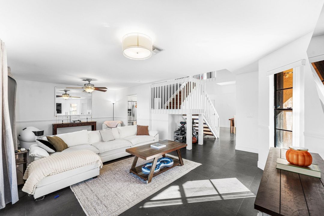 For Sale: $649,900 (3 beds, 2 baths, 1625 Square Feet)