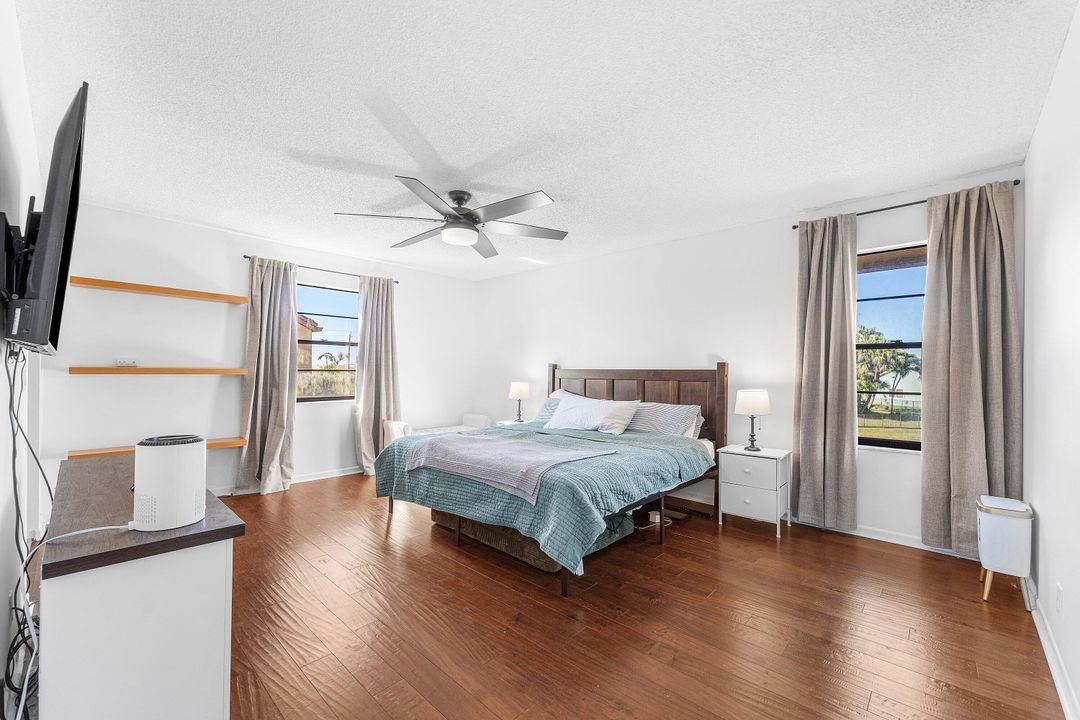 For Sale: $649,900 (3 beds, 2 baths, 1625 Square Feet)